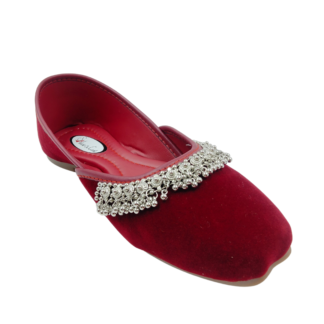 Shoe On Cart Cherry maroon belly Shoe On Cart Cherry maroon belly